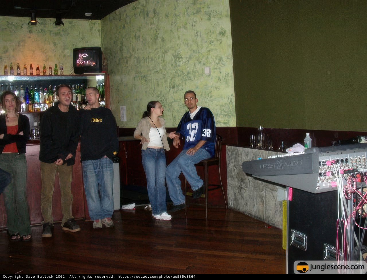 A Night at the Pub with Mok