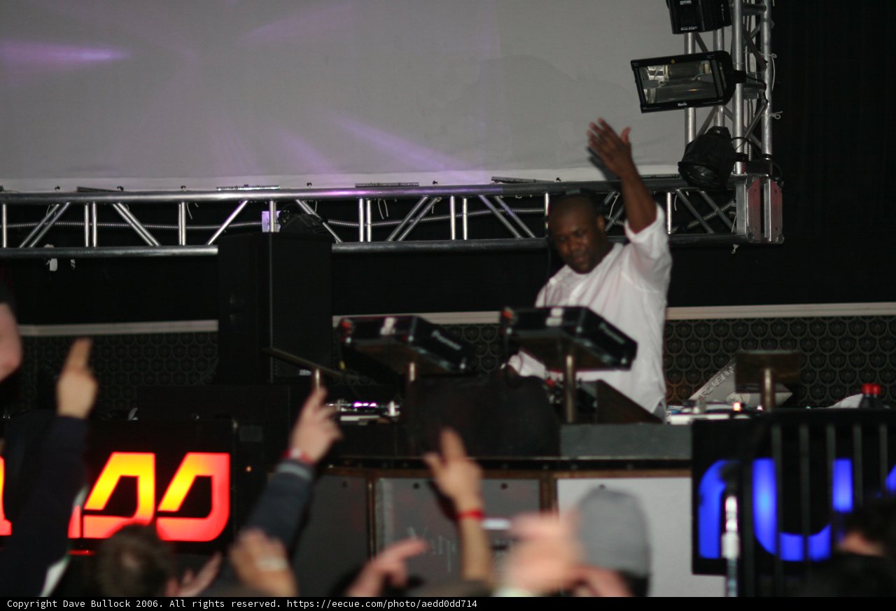 DJ Crowd Pleaser