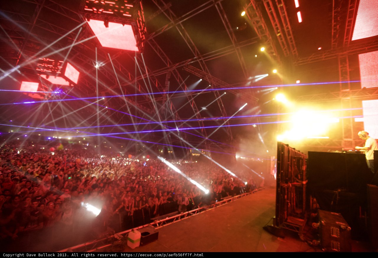 Spotlight on the DJ
