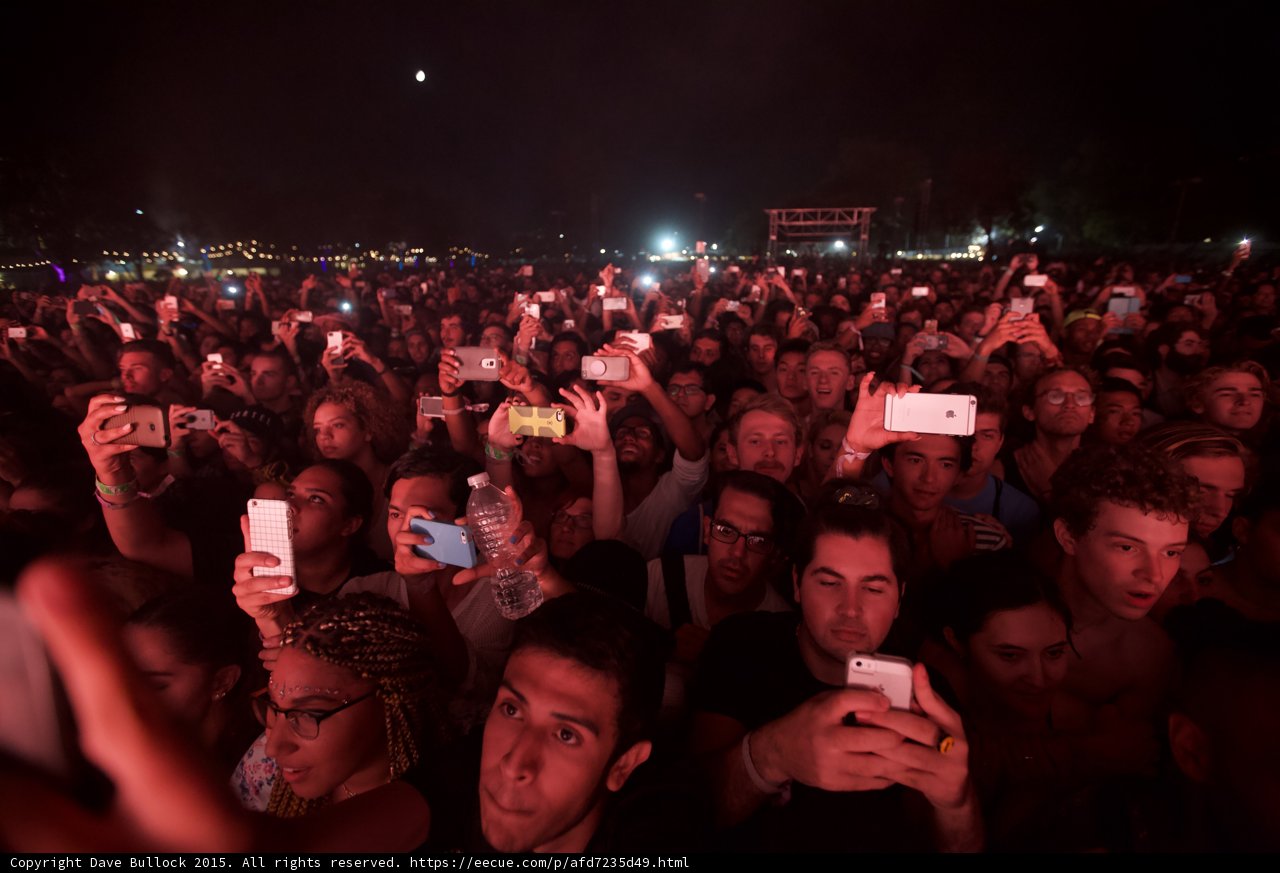 FYF Fest Excellent Crowd Moon Night Phones Yellow Case Rose Gold iPhone Water Bottle Blue Lighting Diverse