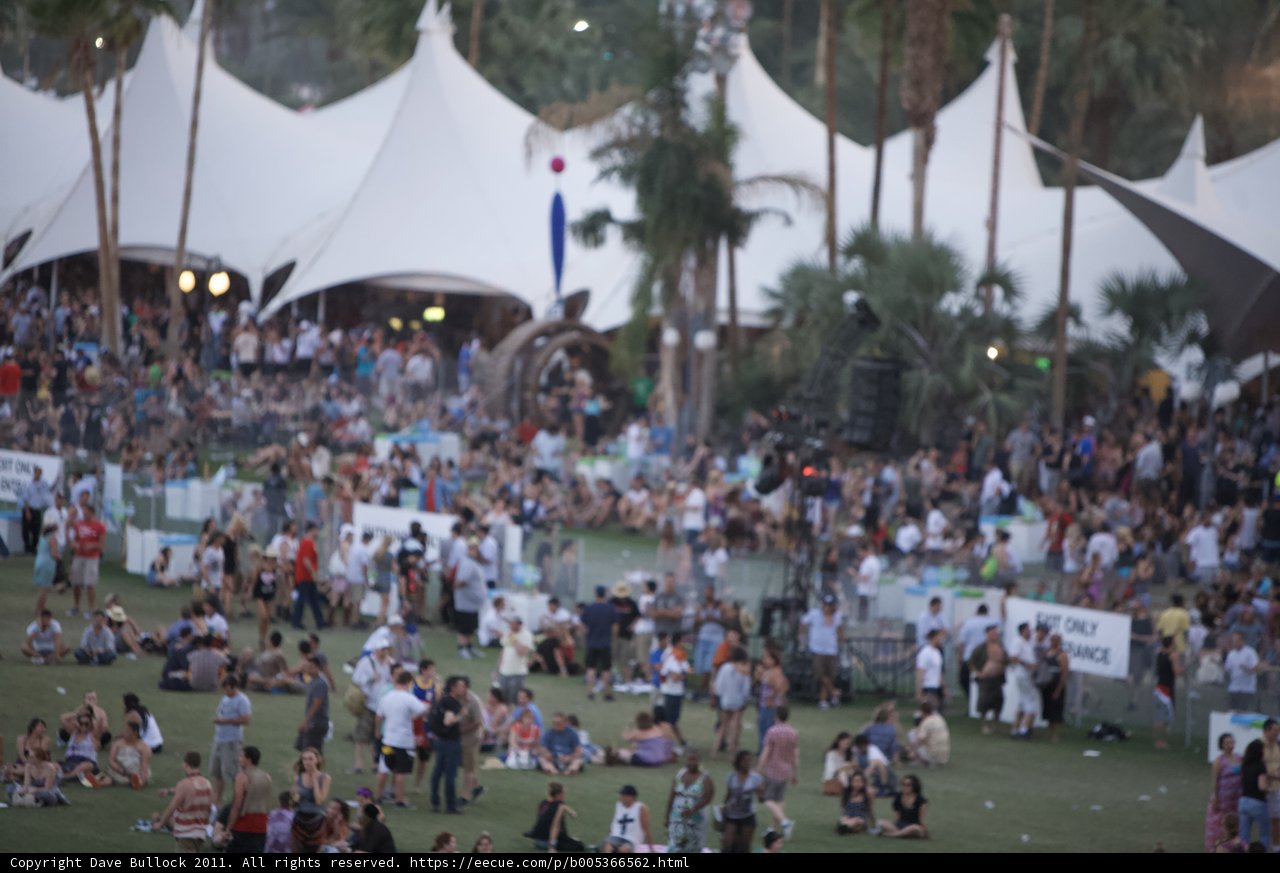 Coachella 2011: The Sunday Crowd