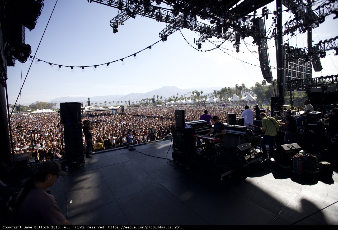 Coachella Sunday Concert Crowd