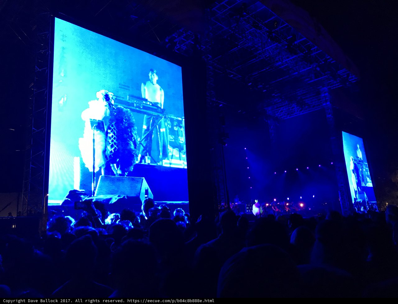 Rocking the Crowd