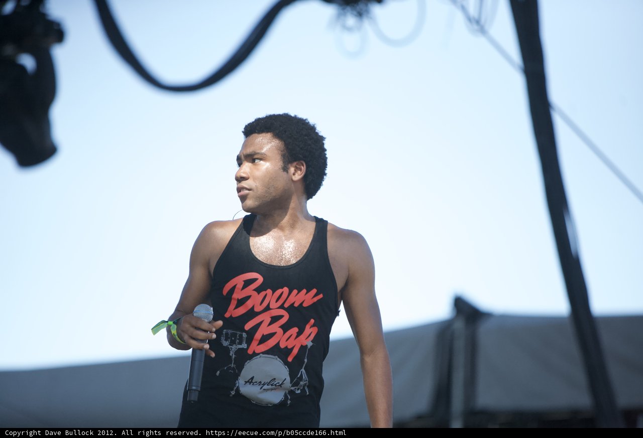 Donald Glover's Solo Performance