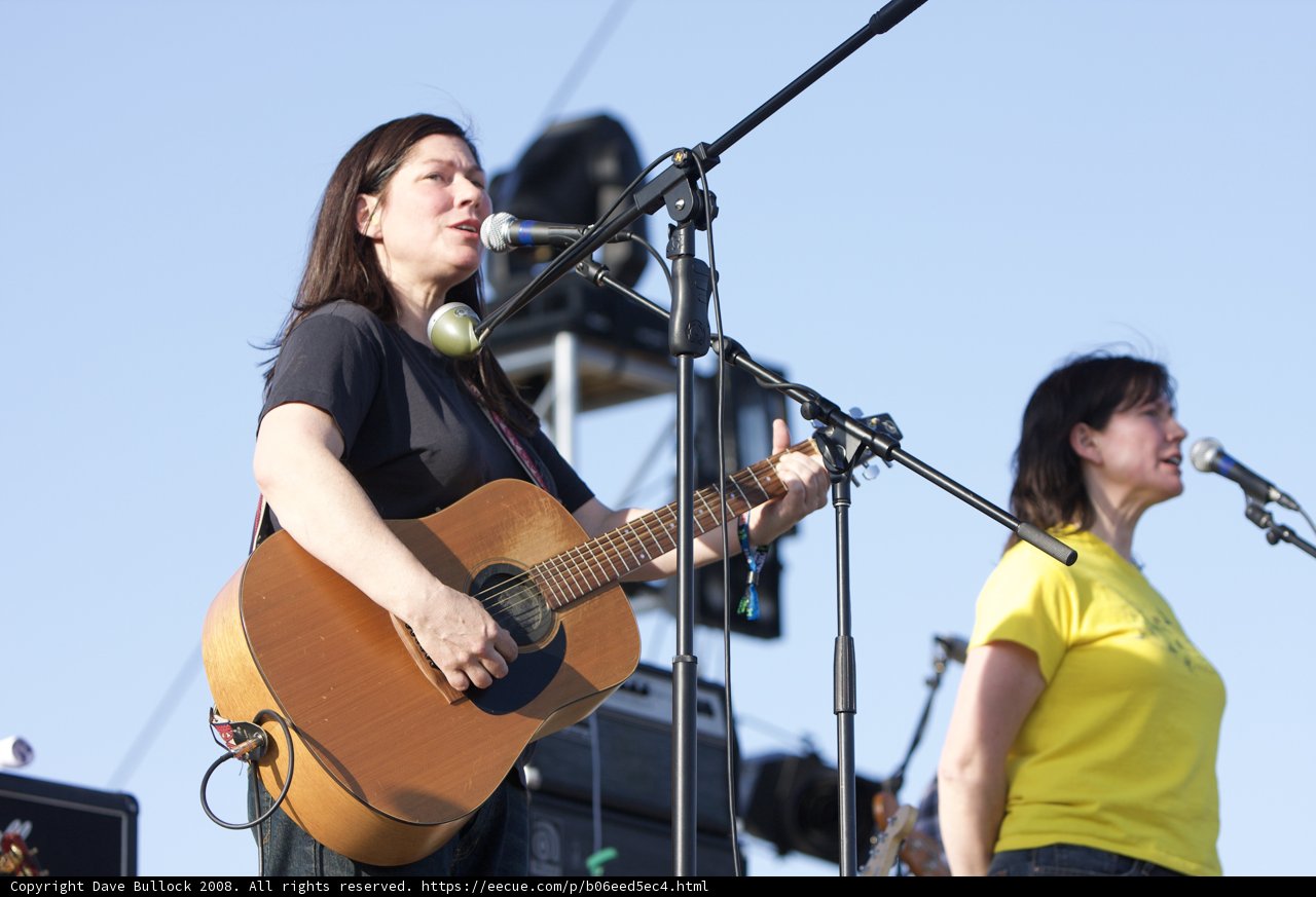 Two Women Singing and Playing Guitar at Coachella 2008