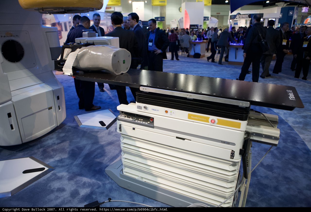 Cutting-Edge Medical Machine on Display at Convention