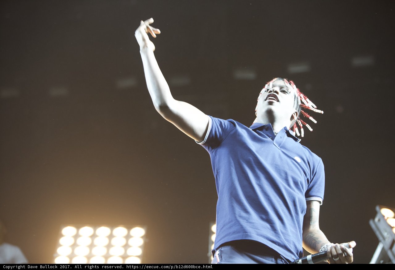 Solo Performer takes Coachella by storm