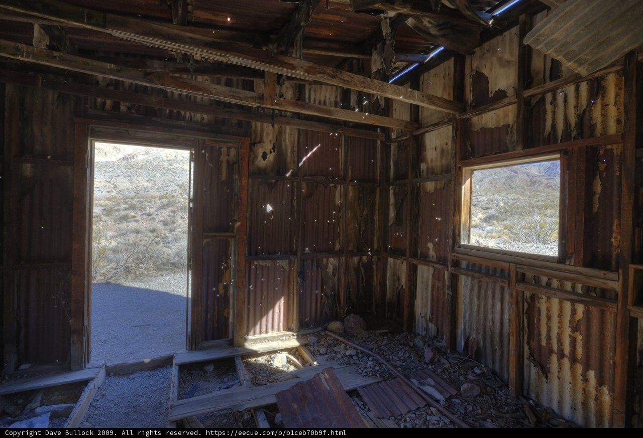 Abandoned Cabin: A Window to the Past