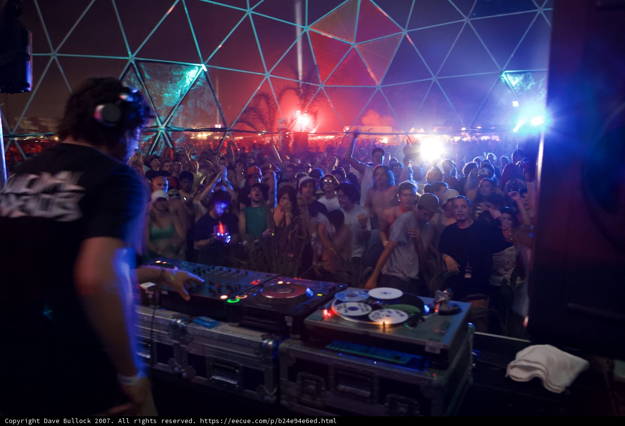 Musician Ilari Sahamies Entertains Crowd at Coachella Sunday Night Club