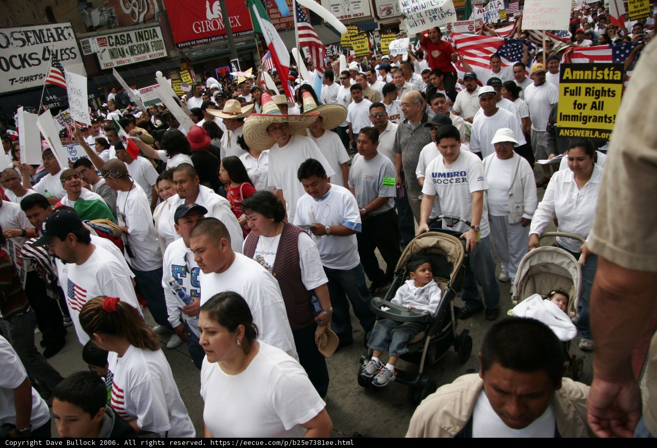 White Shirts and Hats Take to the Streets