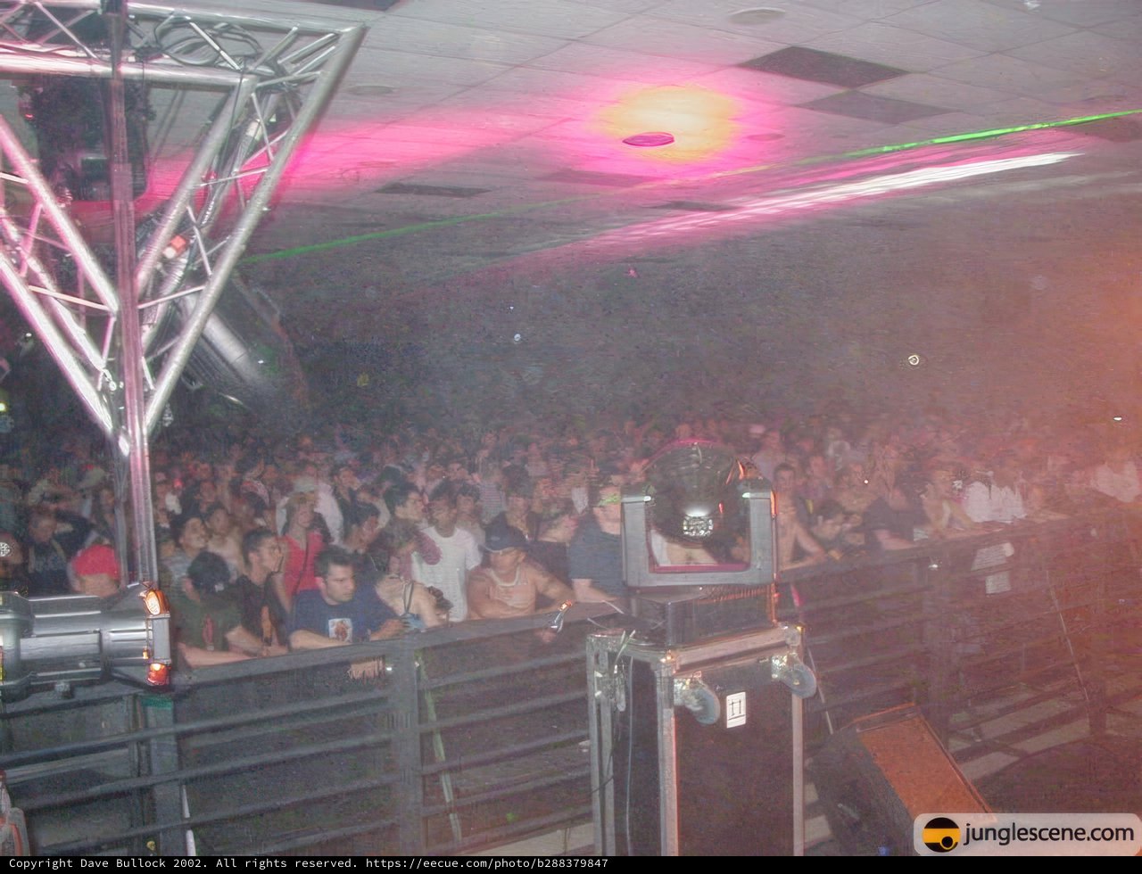 The Electric Atmosphere of Audiotistic 2002