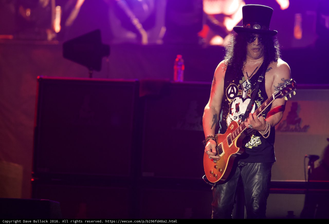 Slash rocks the stage at Guns N Roses concert in Atlanta