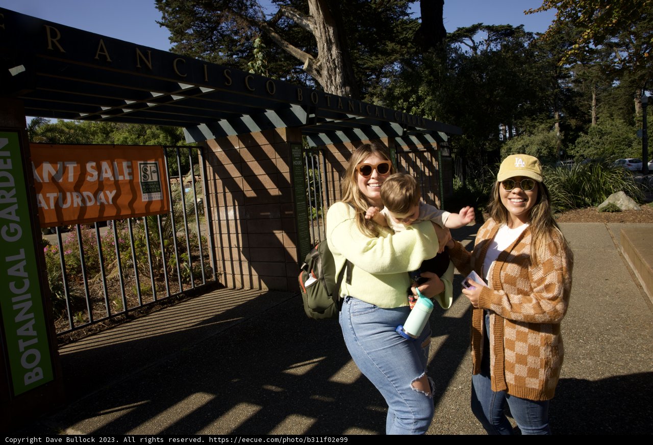 Fun-Filled Reunion at the Botanical Gates