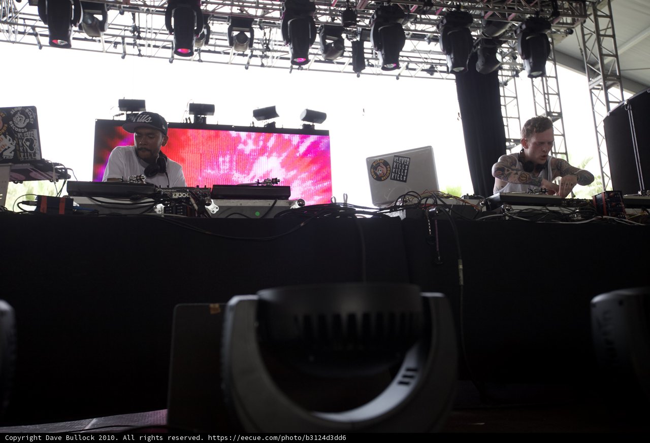 Dual Set DJ Performance at Coachella 2010