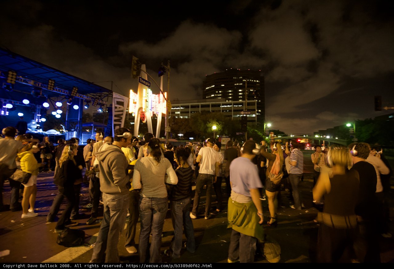 Nightlife in the Metropolis