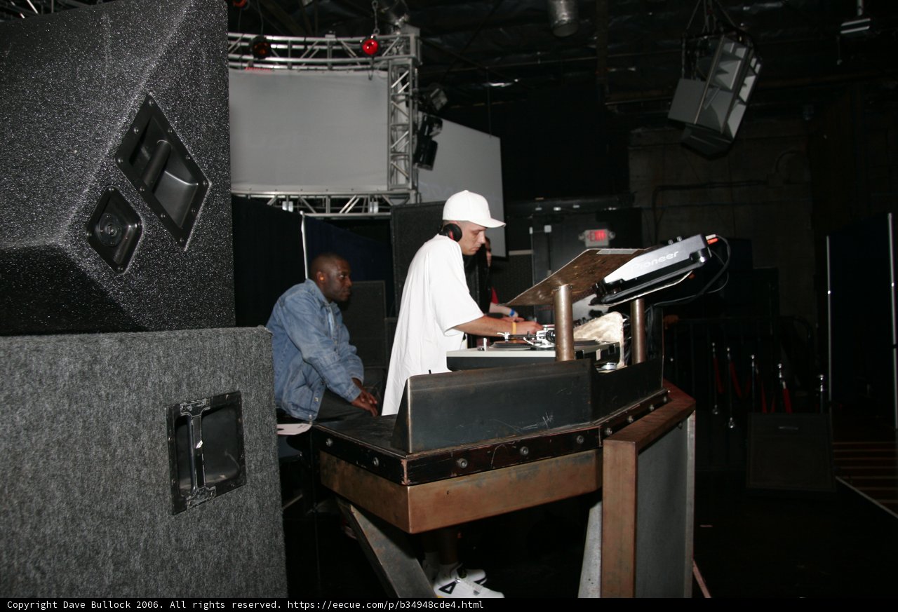 DJ S plays the keys