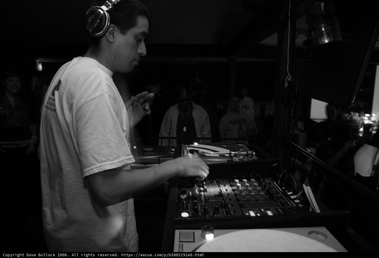 DJ Raul R in Action