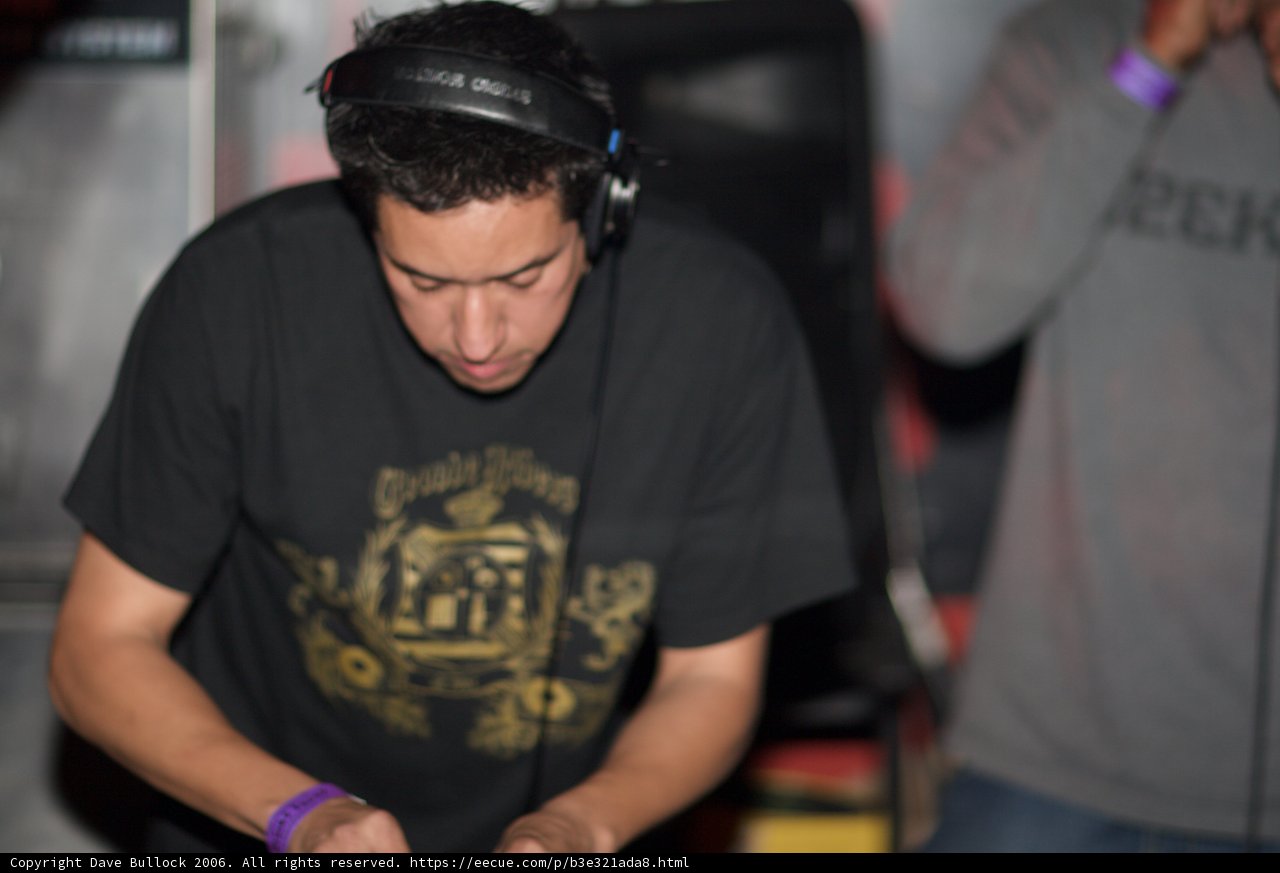 DJ Raul R in Action