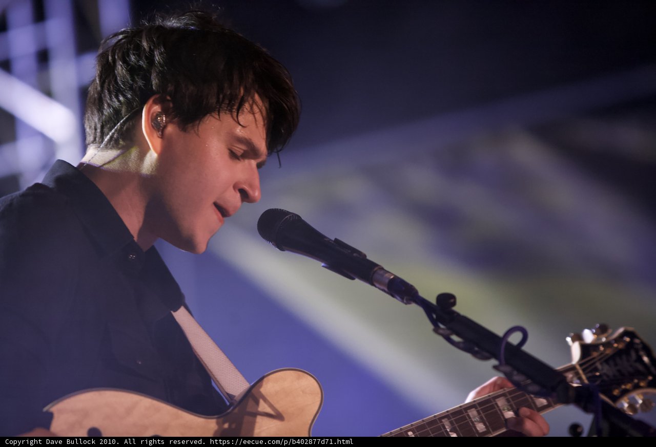 Ezra Koenig Rocking Out on Stage