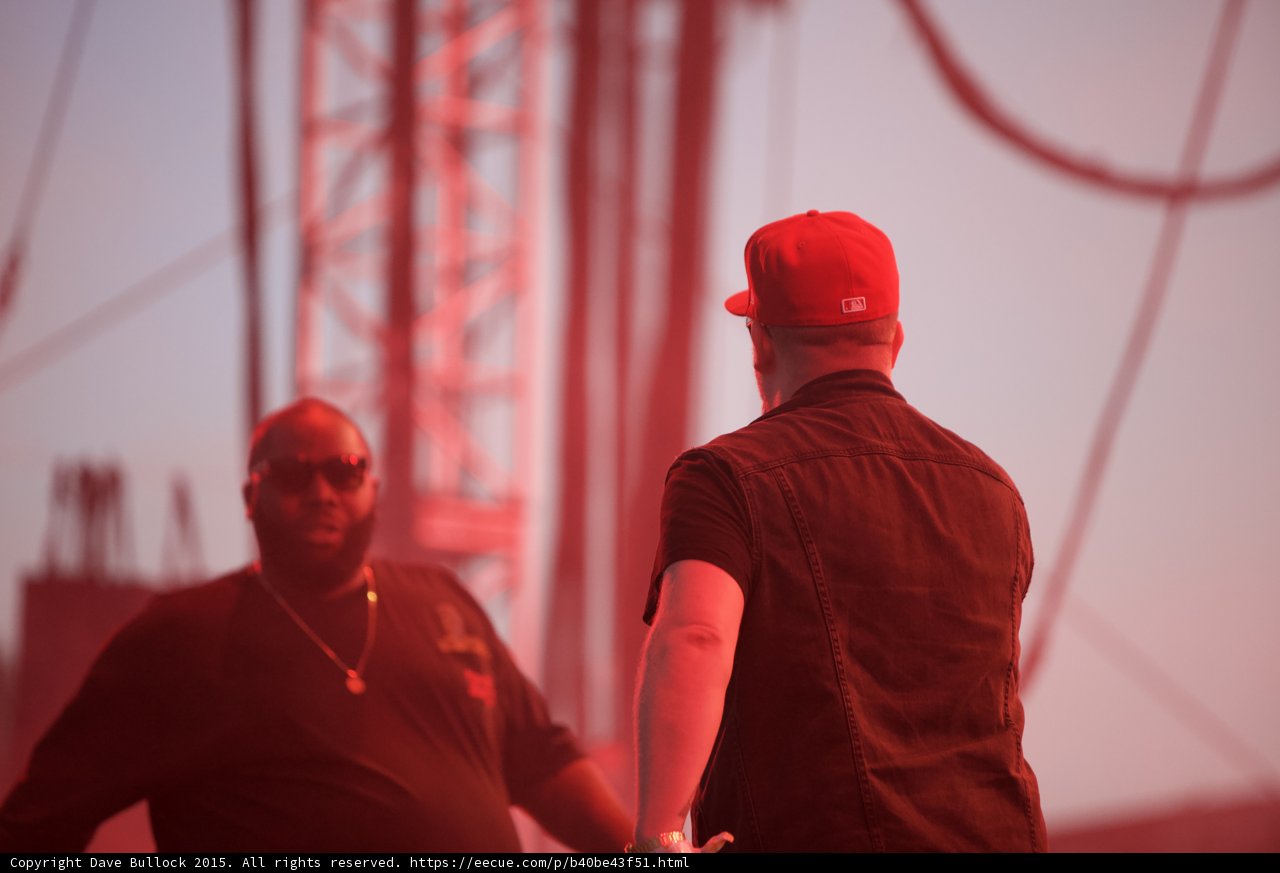 Both MCs from Behind
