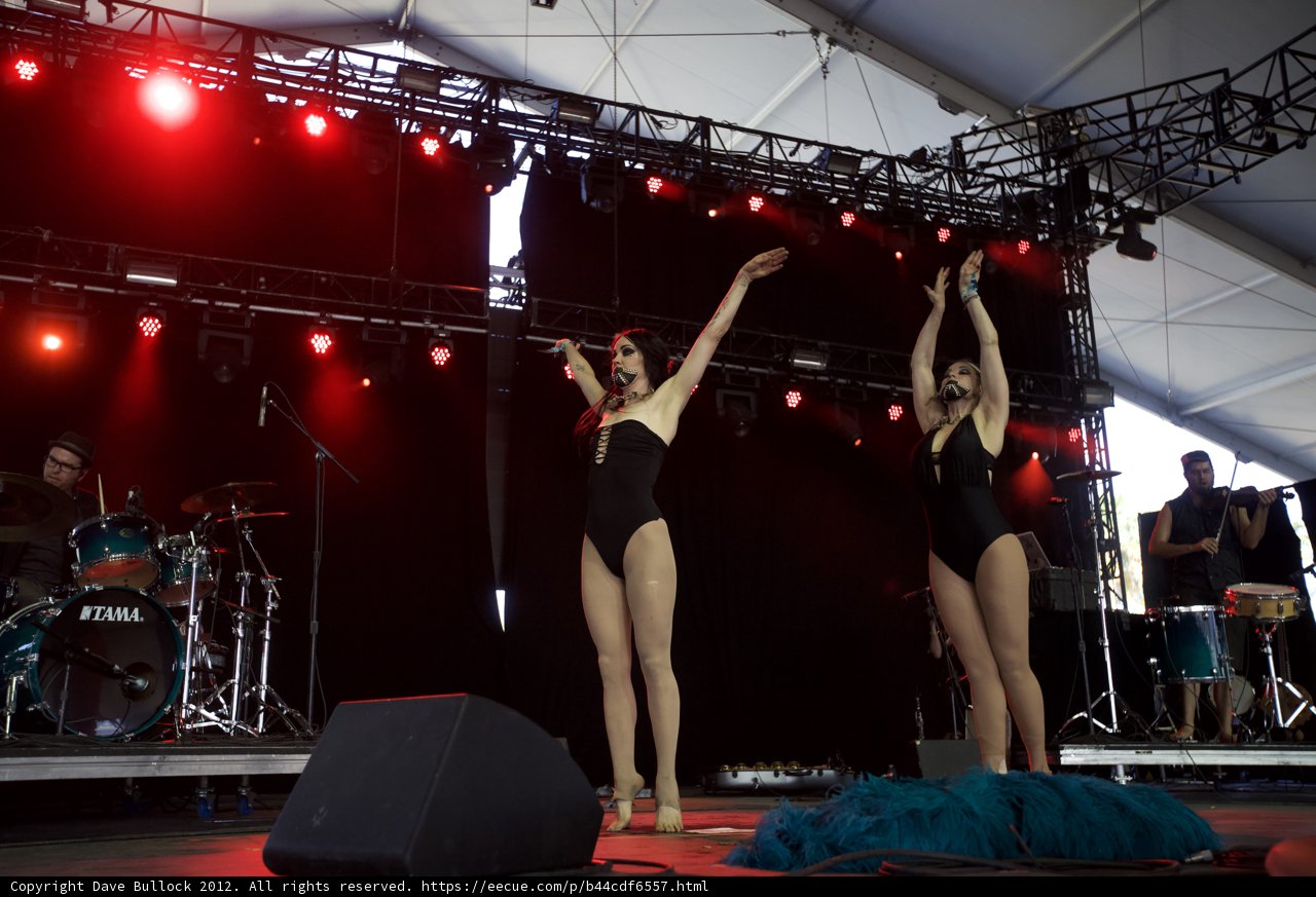 Dancing Queens