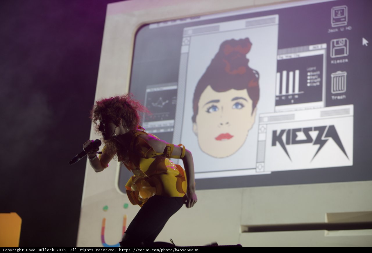 Kiesza Rocks the Stage