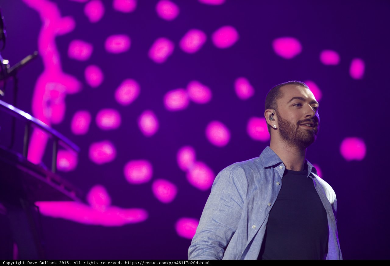 Sam Smith Rocks Coachella 2016 in Blue Shirt