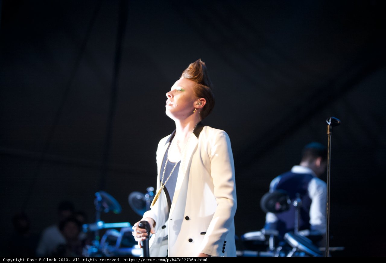 White Suited Singer Electrifies Crowd at Coachella
