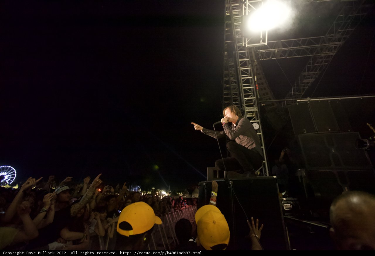 Man Rocks the Crowd at Coachella 2012