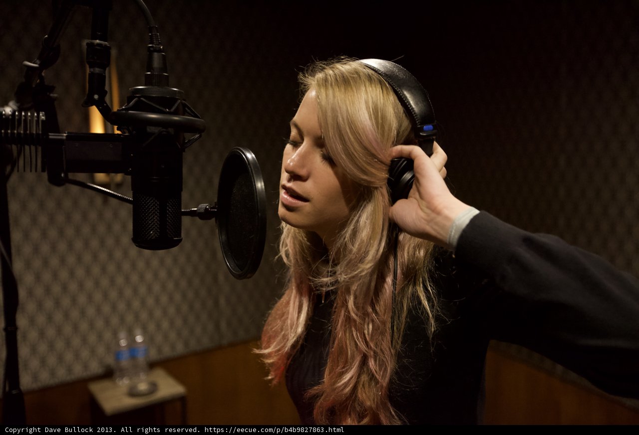 Recording with Anabel Englund