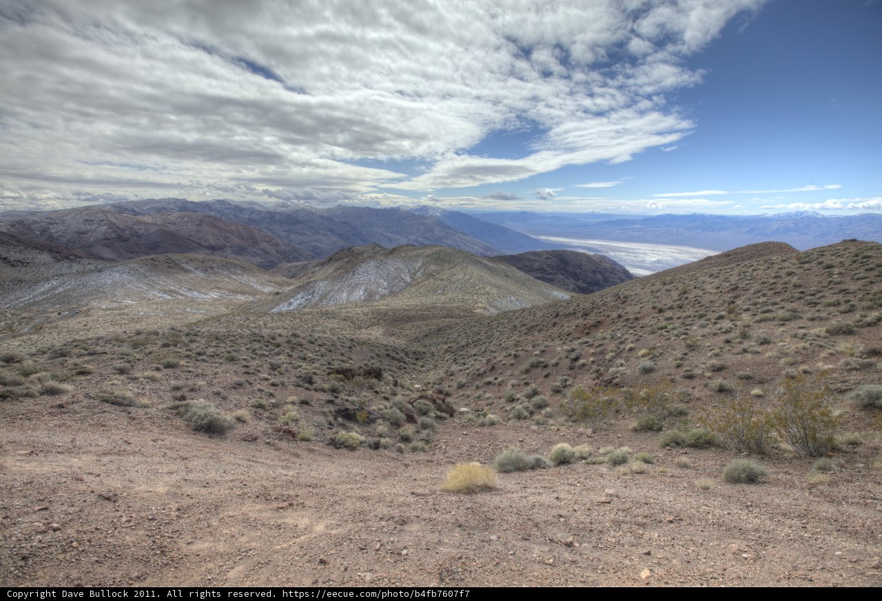 A Breathtaking View of the Desert Mountains