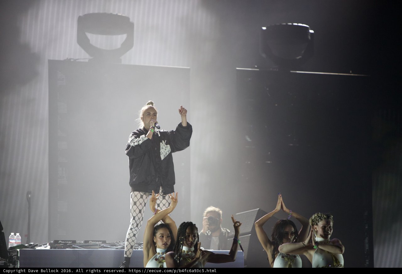 MØ Rocks the Stage at Coachella