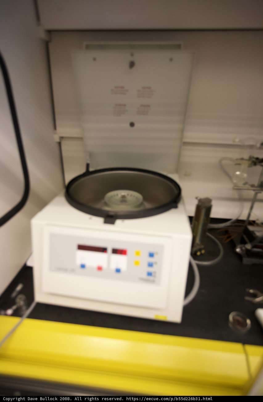 High-Tech Disc Machine