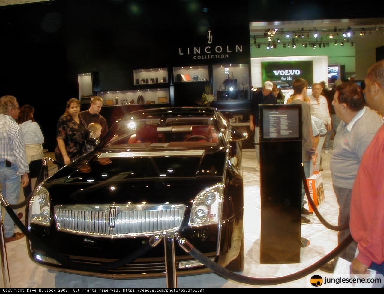 Checking Out the Latest Cars at the LA Auto Show
