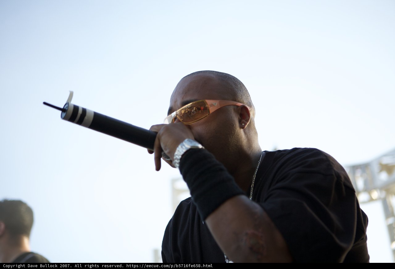 Solo Performance under the Sky