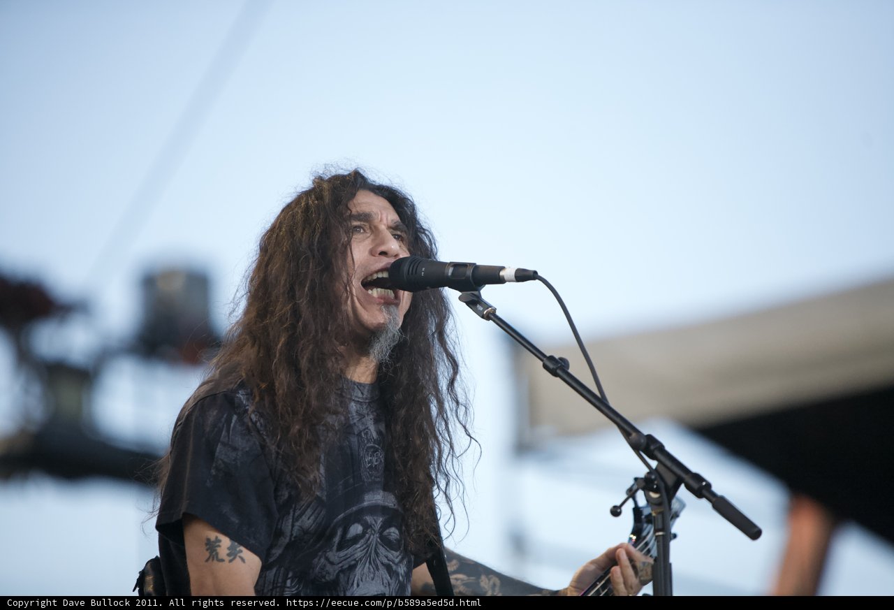 Tom Araya serenades the Big Four