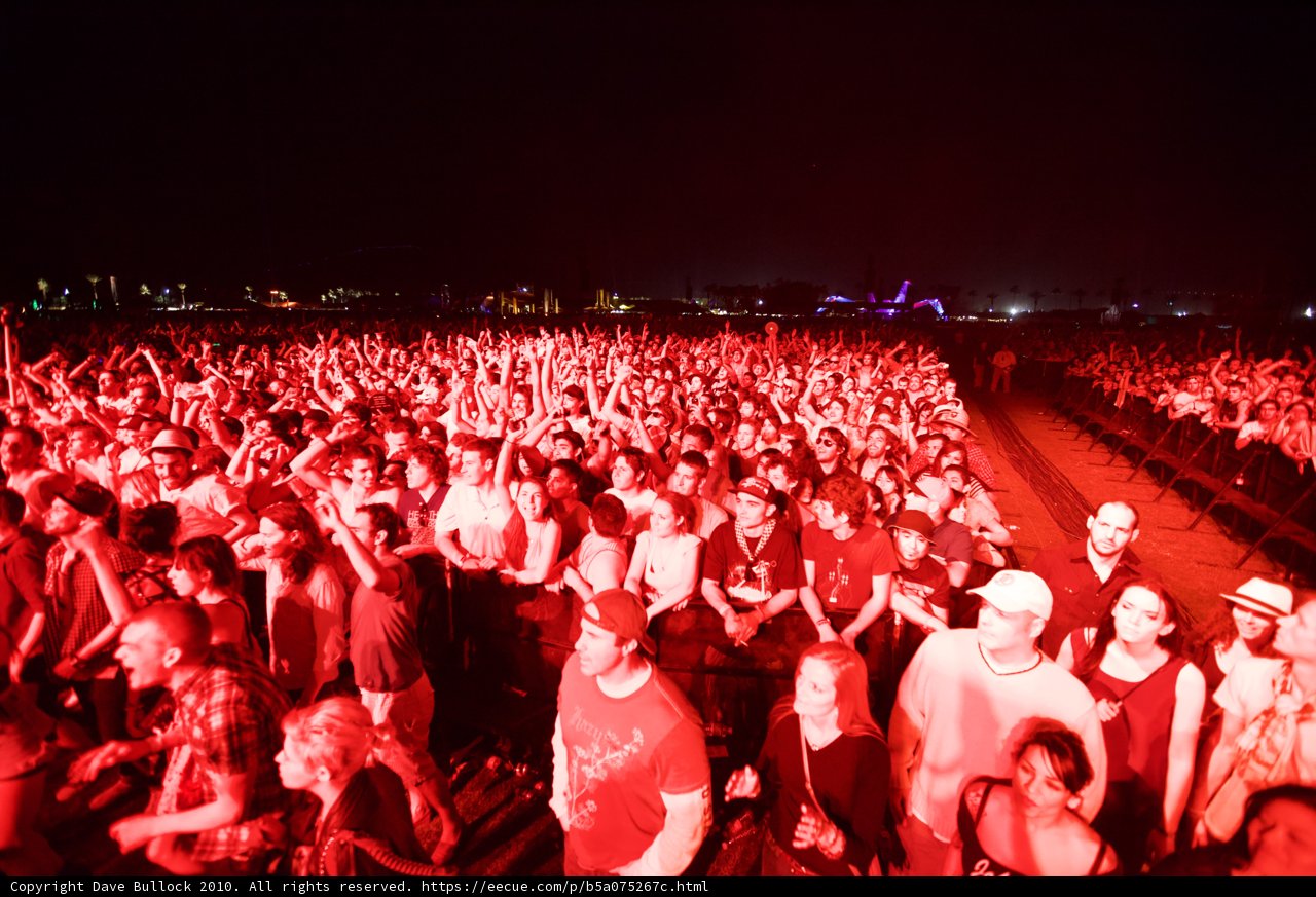 Red-Hot Night at Cochella