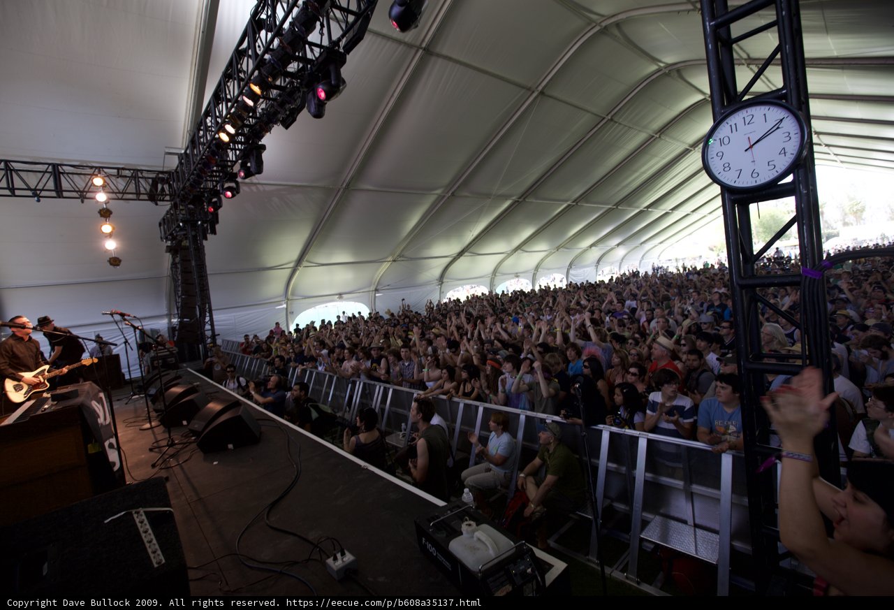 Rocking Out with the Crowd