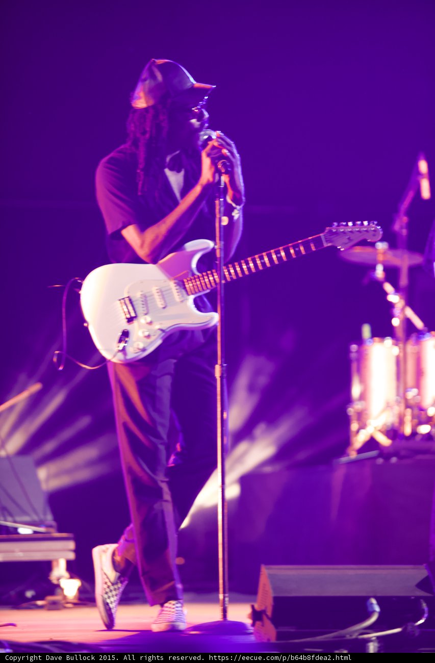 Solange Guitarist Full Body Dreadlocks White Stratocaster Checkered Vans Drum Kit Purple