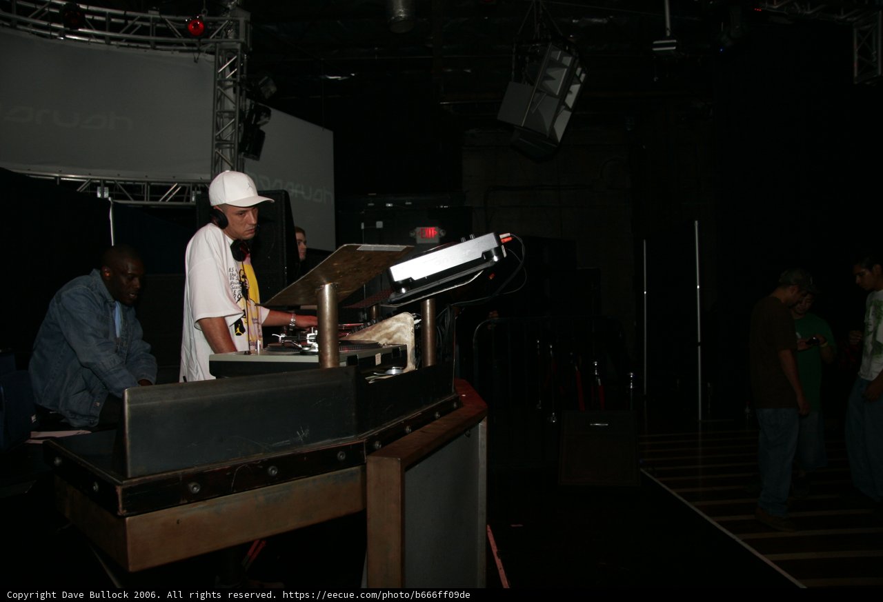 The Entertainer in White