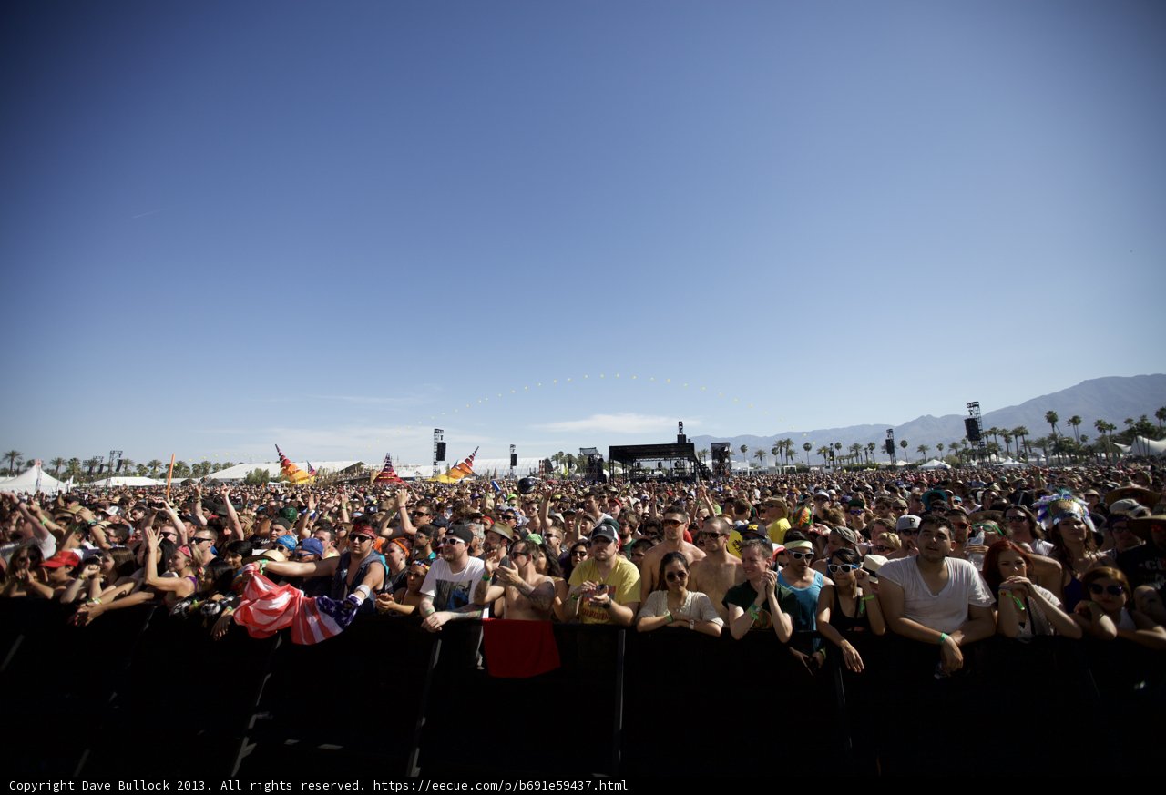 Coachella Concert-Goers Jam to the Beat