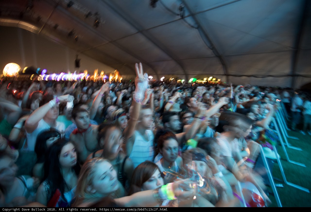 Cochella Concert Crowded with Vibrant Urban Audience