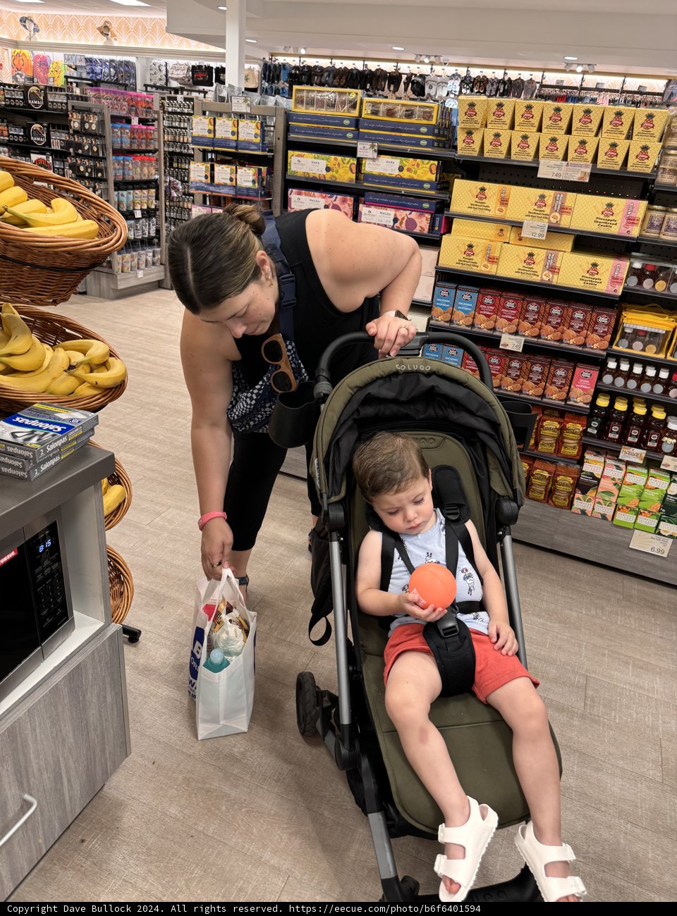 Grocery Shopping with Mom in Honolulu