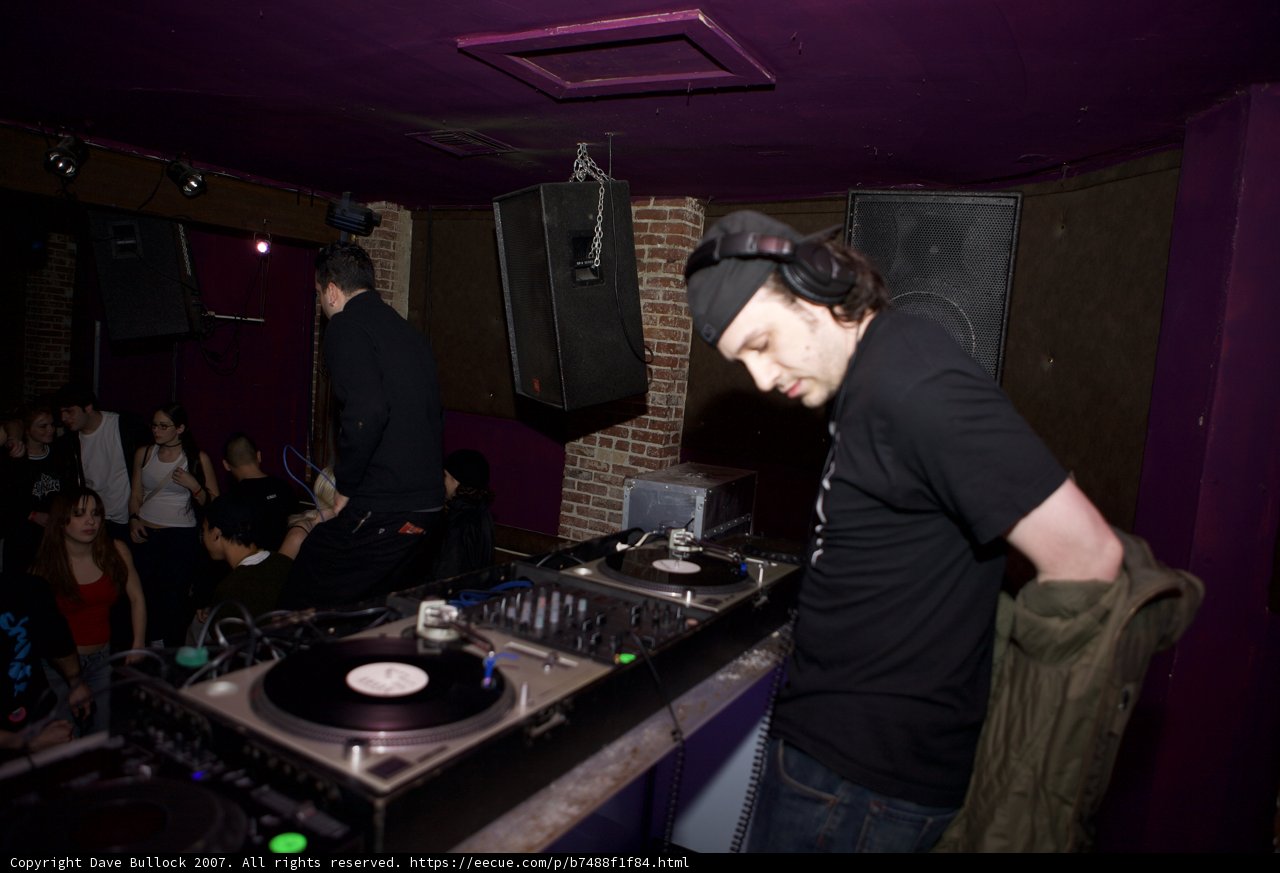 DJ Set in Action