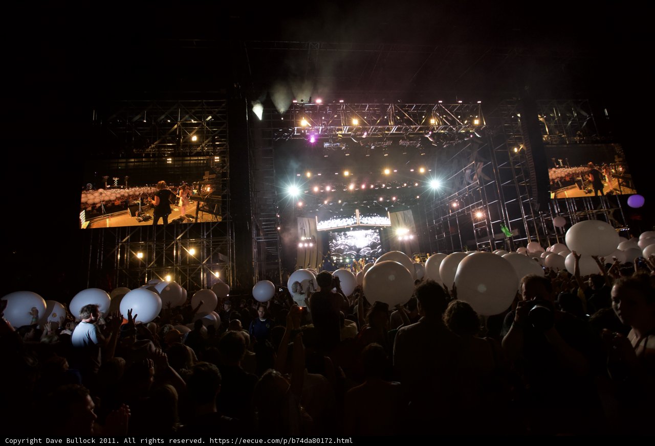 Balloons and Beats at Coachella 2011