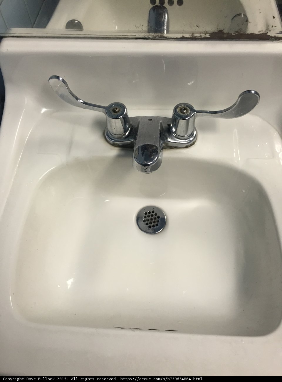 Vintage Motel Sink in Tarrytown Austin
