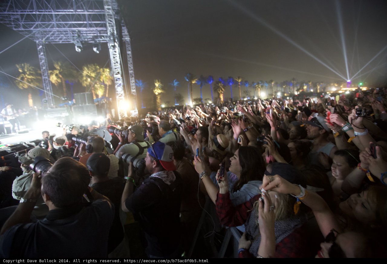 Hands Up for the Concert
