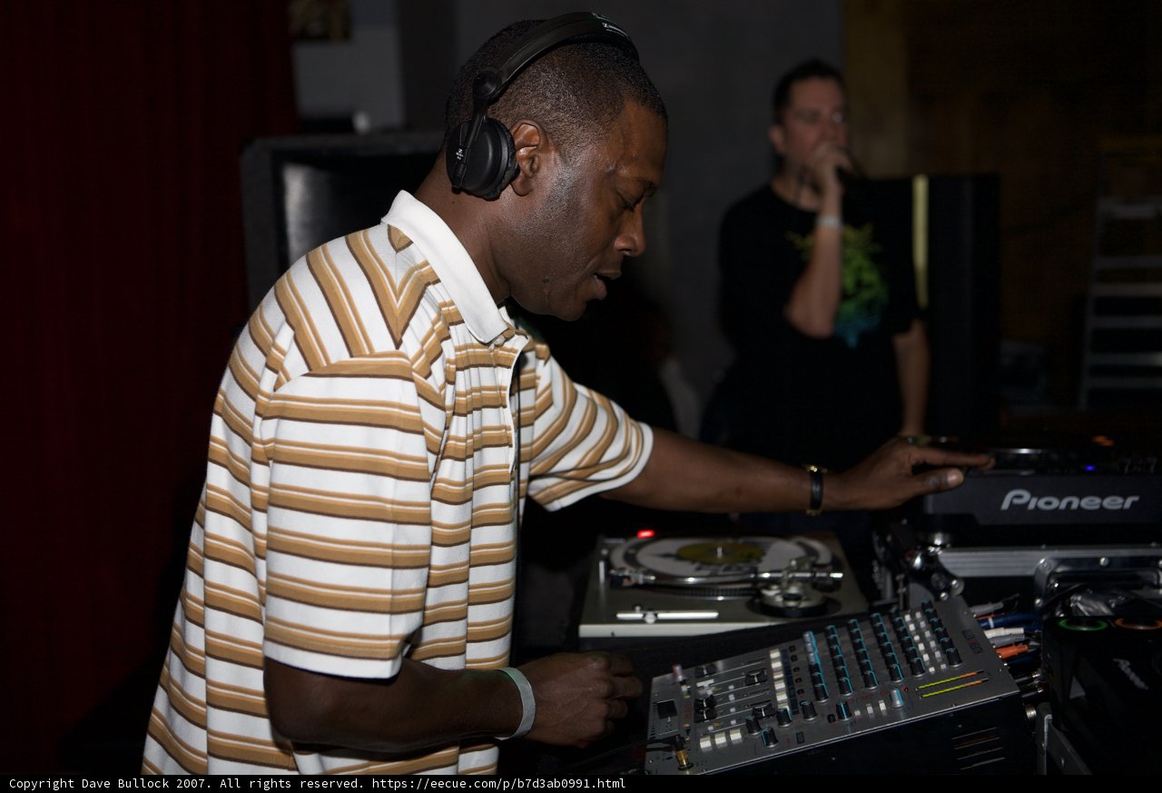 Spin it like Kenny Ken
