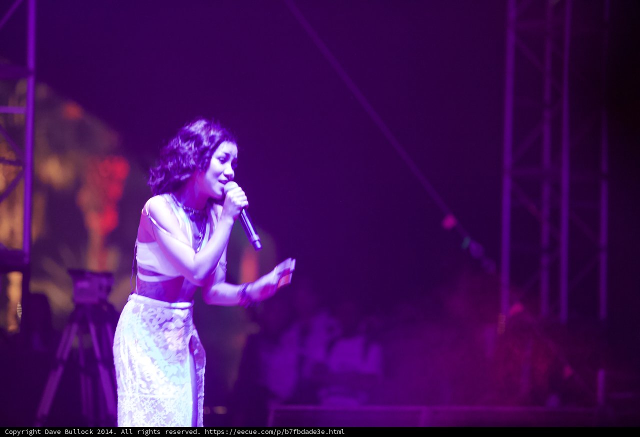 Jhené Aiko's Electrifying Solo Performance at Coachella