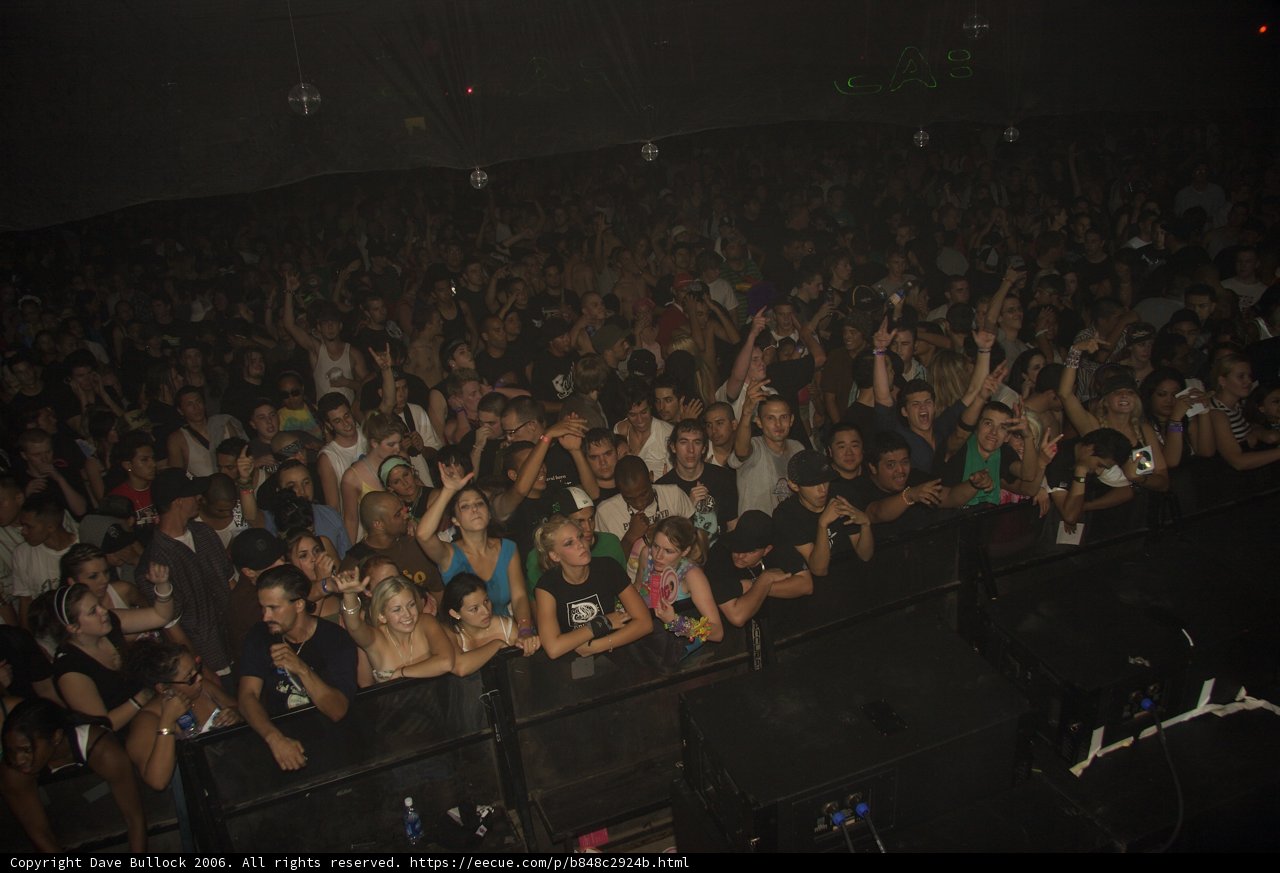 FUNKtion 9 3 brings the house down at urban concert